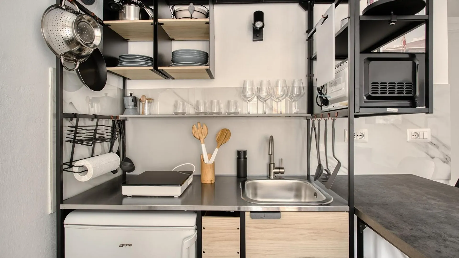 Apartmán Joivy Stylish Double Studios Near Metro Station Milán