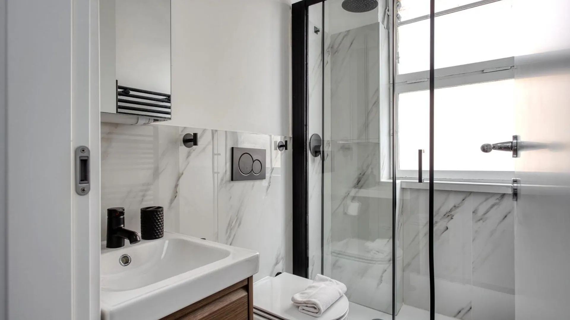 Joivy Stylish Double Studios Near Metro Station Milano 0*,