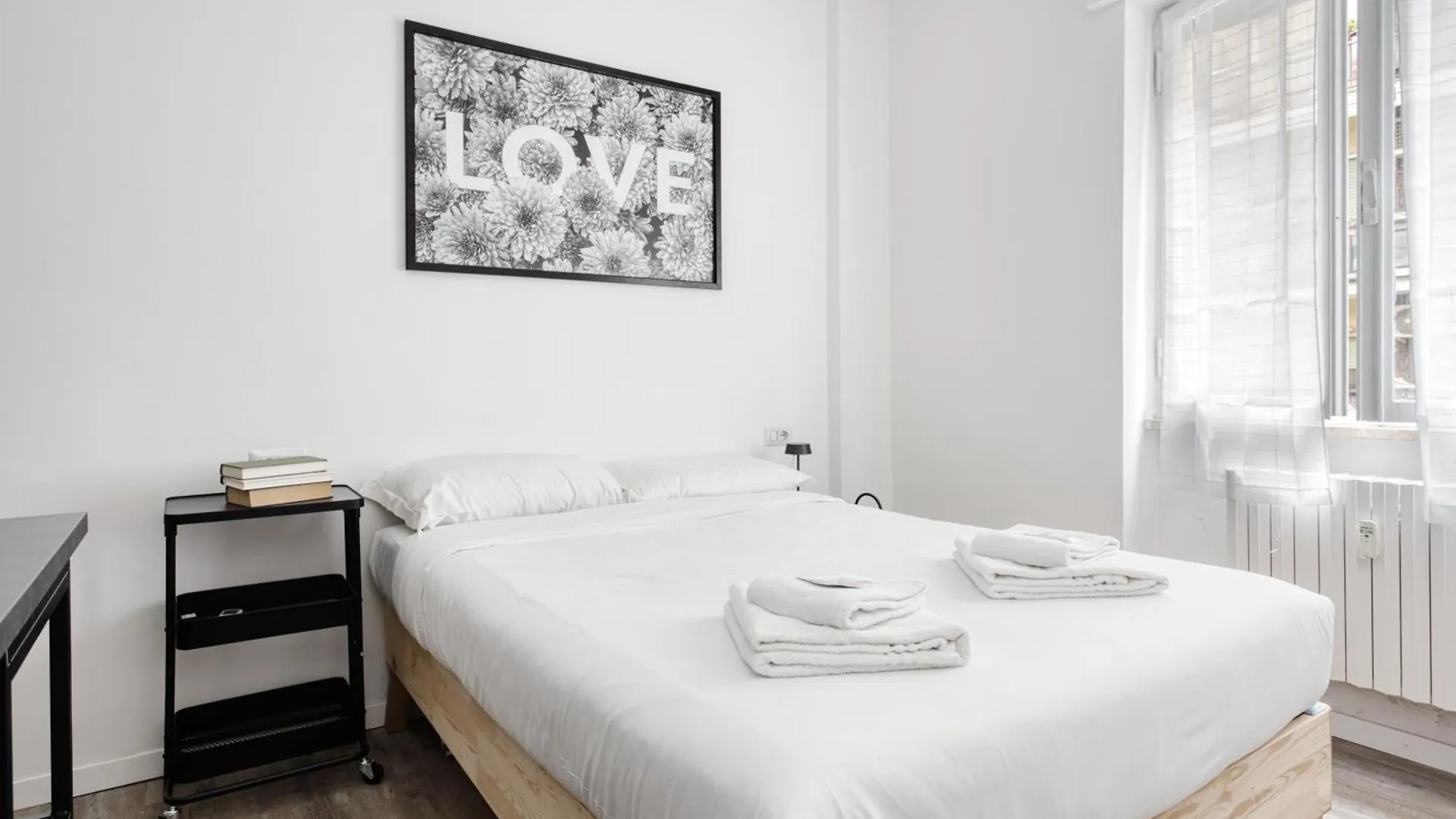 Joivy Stylish Double Studios Near Metro Station Milano